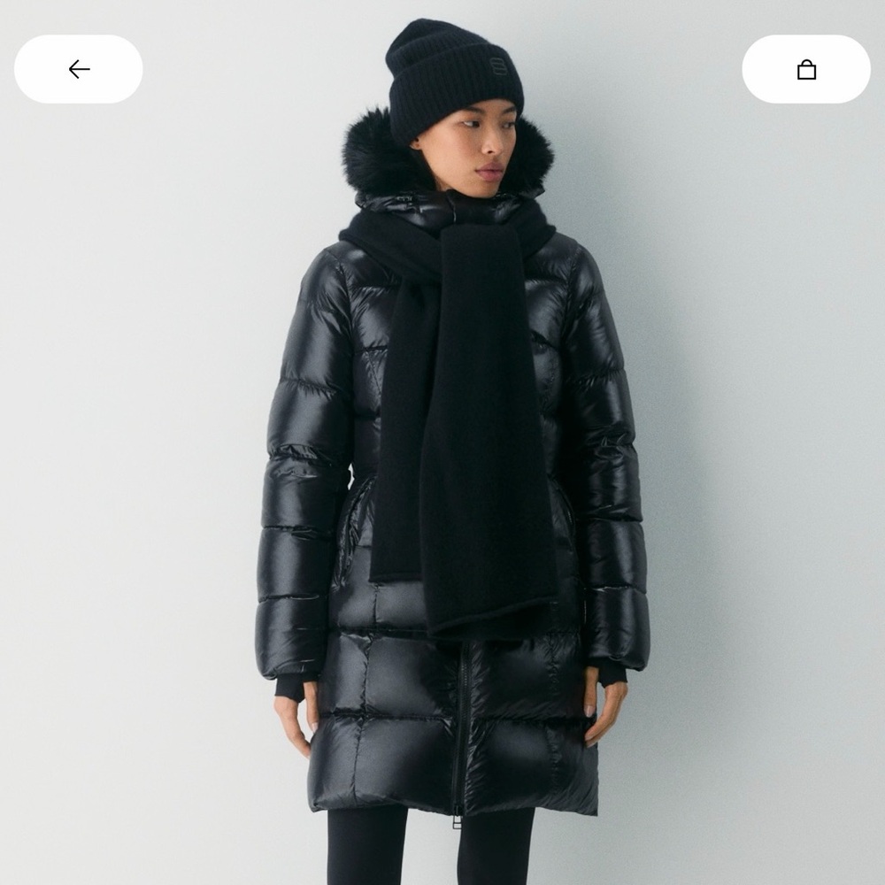 Aritzia Super Puff Mid